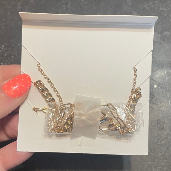 Vertical Collective 3 Gold-Plated Chain Bracelets Layering Set - Picture 2 of 4